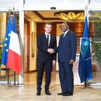 Vanuatu PM meets French President
