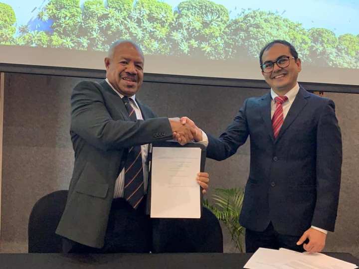 Governor Parkop with International Finance Corporation's Investment Officer Ritesh Vij after the signing of the Affordable Housing Agreement for Port Moresby in Fiji today.