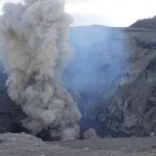 Warnings as Vanuatu volcanoes rumble